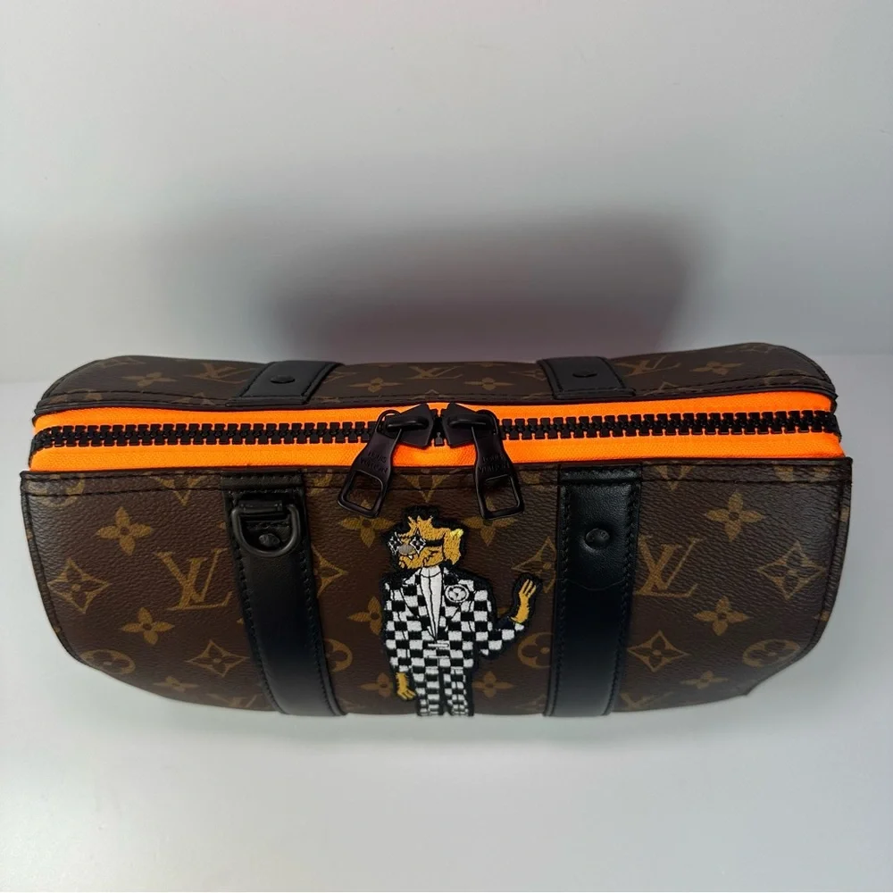 Louis Vuitton Monogram City Keepall Friends - Picture 7 of 15